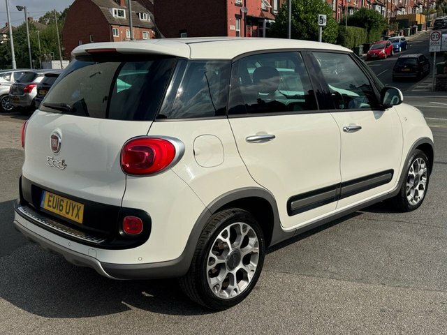 Fiat 500L Mpv White #3