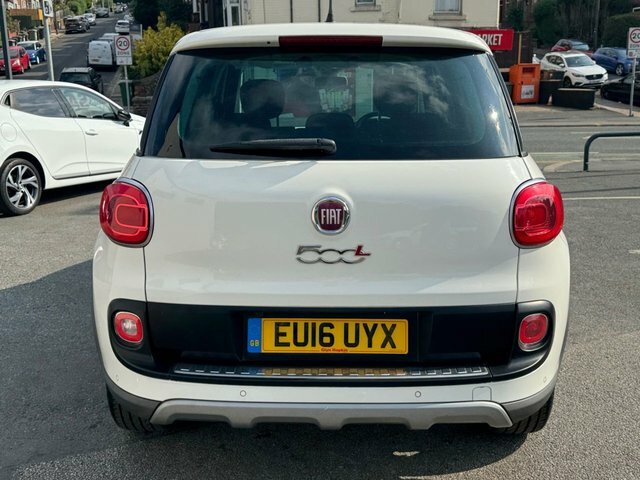 Fiat 500L Mpv White #4