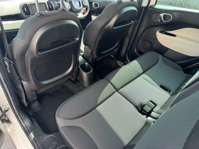 Fiat 500L Pop Black #25