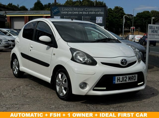 Toyota Aygo Hatchback White
