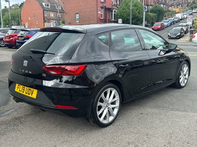Seat Leon Hatchback Black #3