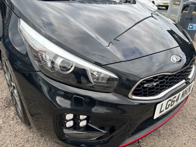 Kia Proceed Hatchback Black #5