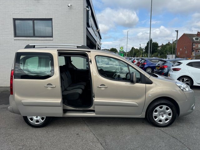 Peugeot Partner Tepee Mpv Red #13
