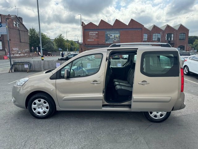 Peugeot Partner Tepee Mpv Red #14