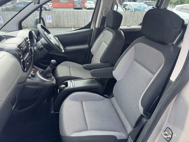 Peugeot Partner Tepee Mpv Red #22