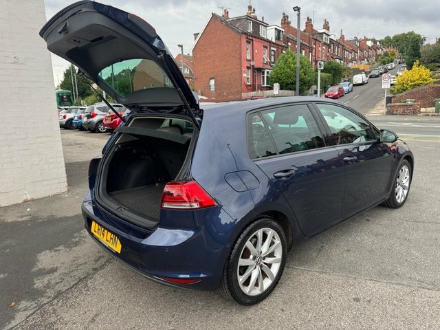 Volkswagen Golf 2.0 Tsi Gti Red #19