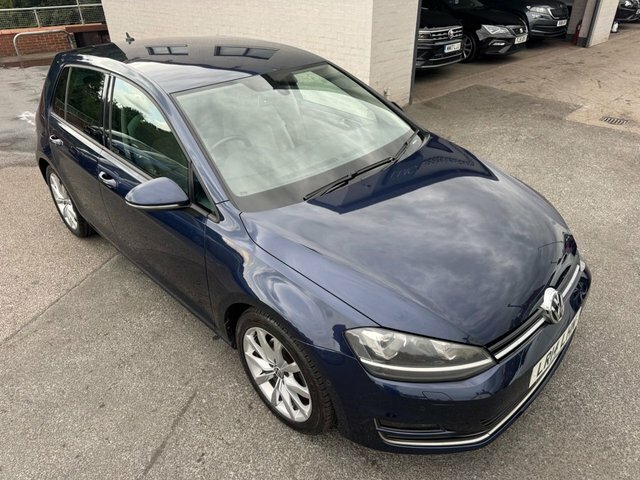 Volkswagen Golf 2.0 Tsi Gti Red #11