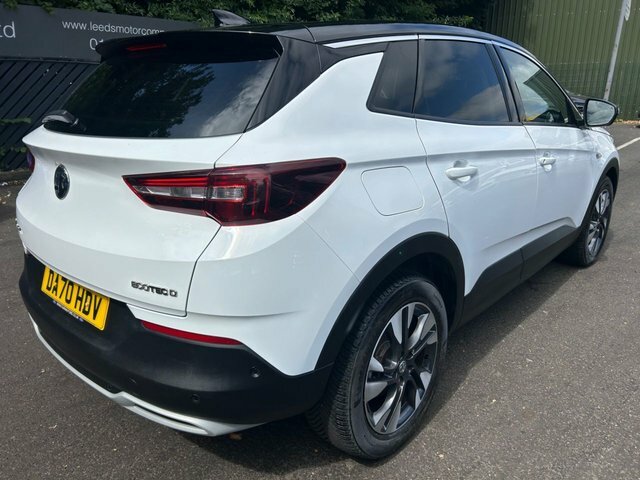 Vauxhall Grandland X Suv White #3