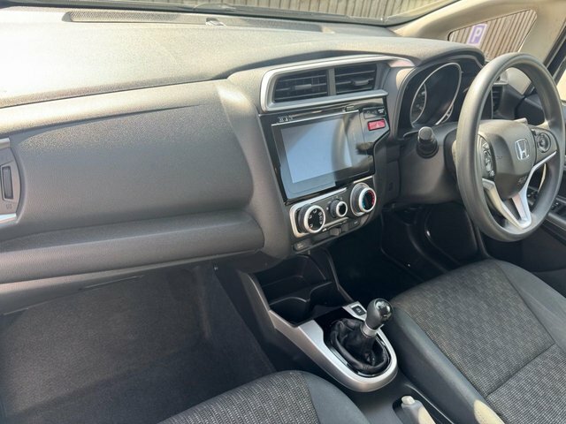 Honda Jazz Ex I-vtec Cvt Red #28