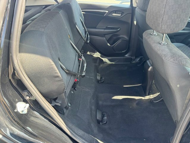 Honda Jazz Ex I-vtec Cvt Red #24