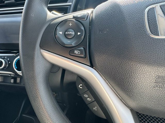 Honda Jazz Ex I-vtec Cvt Red #29