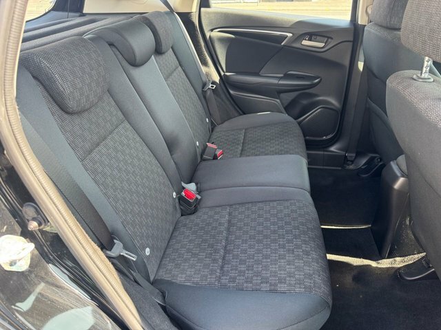 Honda Jazz Ex I-vtec Cvt Red #22
