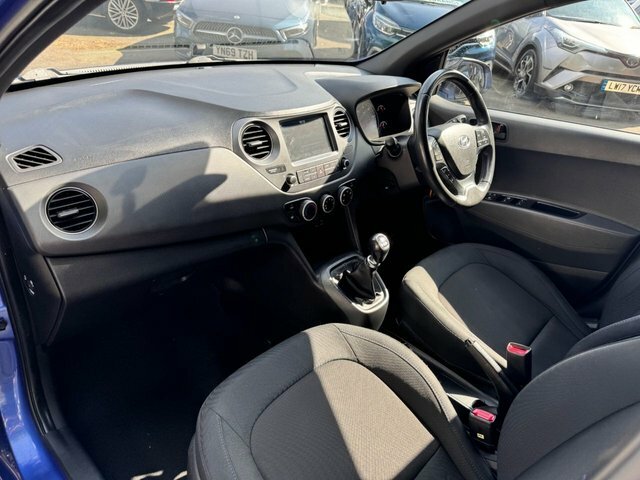Hyundai I10 1.2 Se White #20