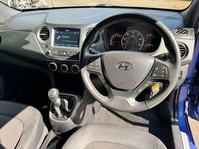 Hyundai I10 1.2 Se White #31