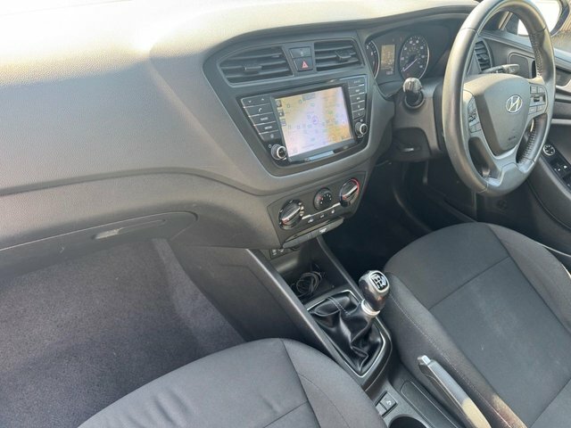 Hyundai I20 1.2 Se Black #27