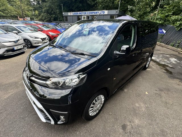 Toyota Proace Verso 1.5D Combi Medium Black #12