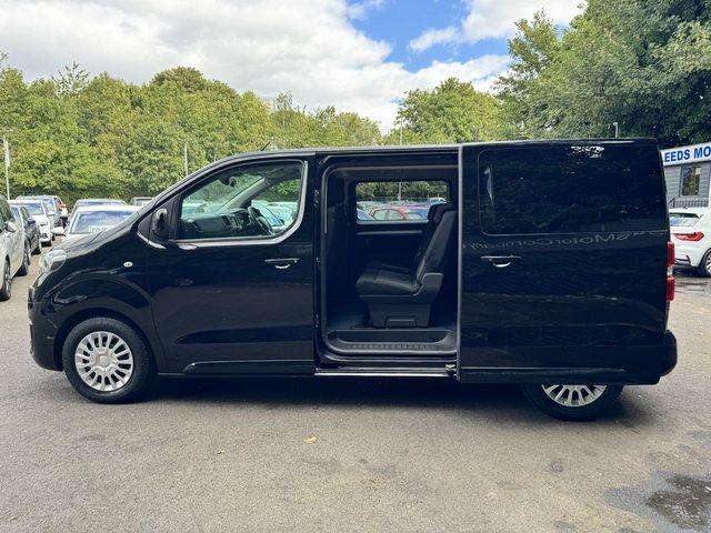 Toyota Proace Verso 1.5D Combi Medium Black #16