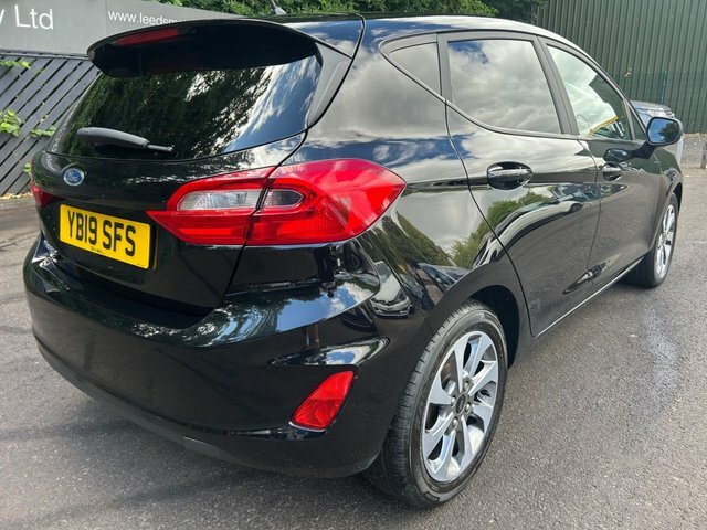 Ford Fiesta Hatchback Black #3