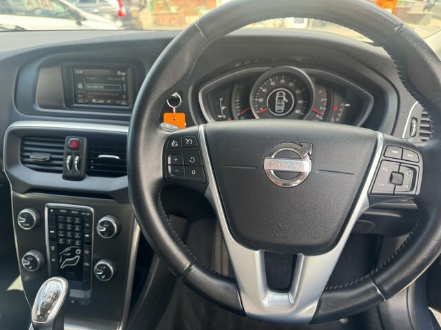 Volvo V40 1.6 D2 Se Euro 5 Ss Black #34