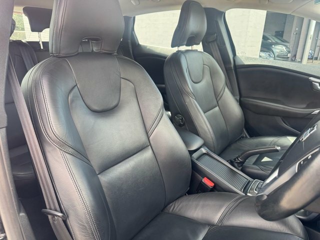 Volvo V40 1.6 D2 Se Euro 5 Ss Black #21