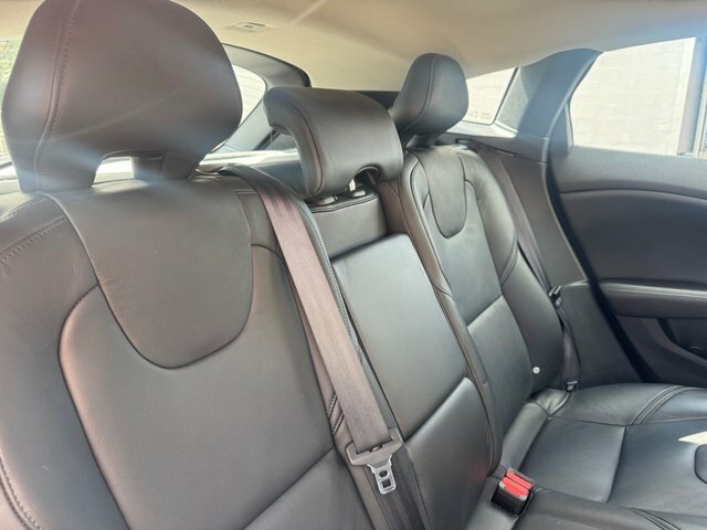 Volvo V40 1.6 D2 Se Euro 5 Ss Black #19