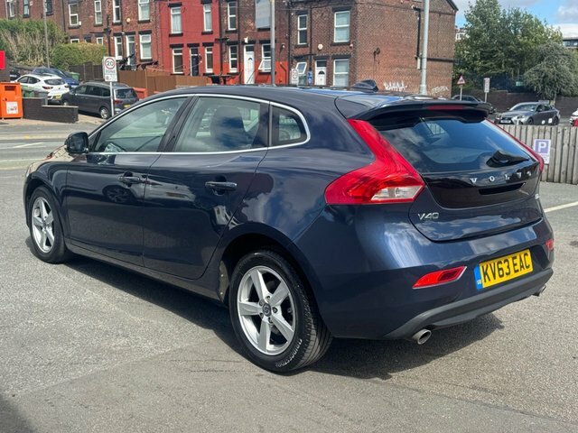 Volvo V40 Hatchback Blue #5