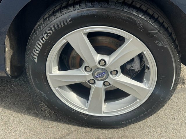 Volvo V40 1.6 D2 Se Euro 5 Ss Black #16