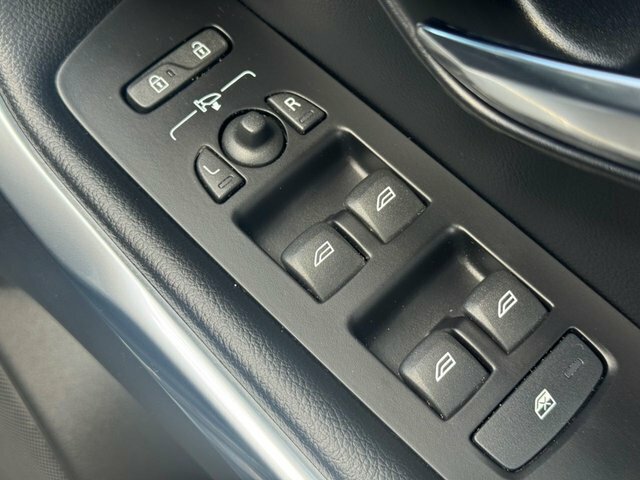 Volvo V40 1.6 D2 Se Euro 5 Ss Black #32