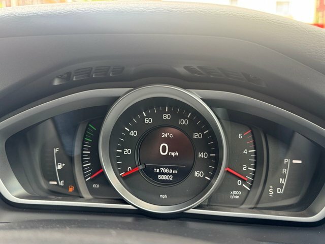 Volvo V40 1.6 D2 Se Euro 5 Ss Black #28