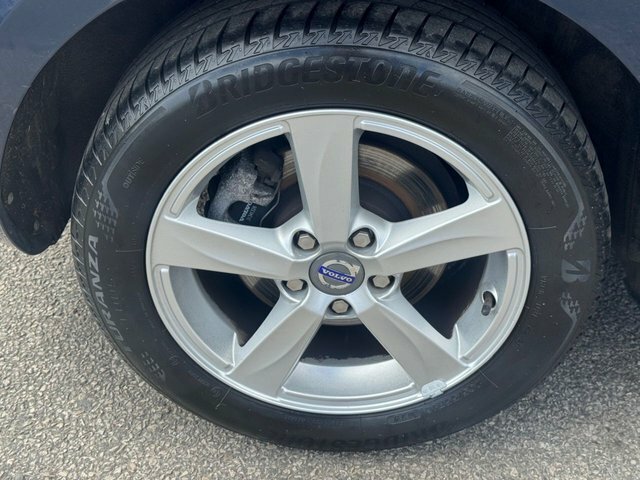 Volvo V40 1.6 D2 Se Euro 5 Ss Black #15