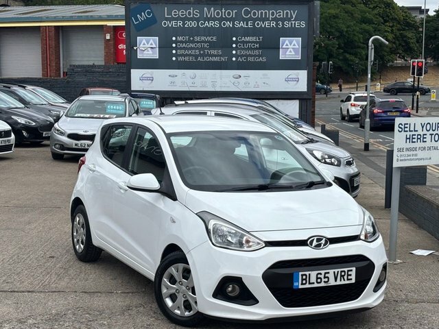 Hyundai I10 Hatchback White #2