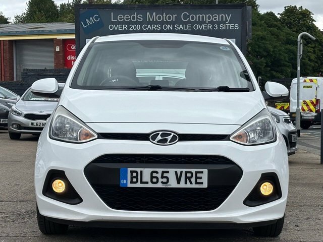 Hyundai I10 Hatchback White #5
