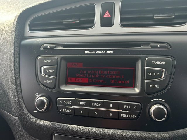 Kia Ceed 2 Eco With 0 Road Tax Silver #44