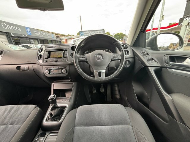 Volkswagen Tiguan 2.0 Tdi Bluemotion Tech R-line Silver #48