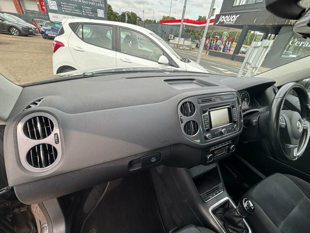Volkswagen Tiguan 2.0 Tdi Bluemotion Tech R-line Silver #34