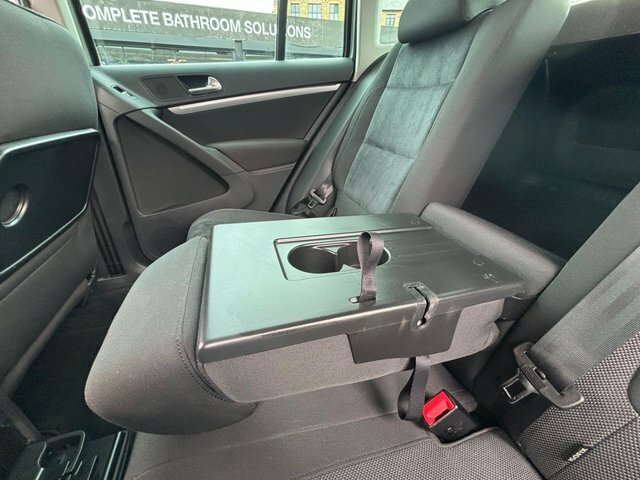Volkswagen Tiguan 2.0 Tdi Bluemotion Tech R-line Silver #37