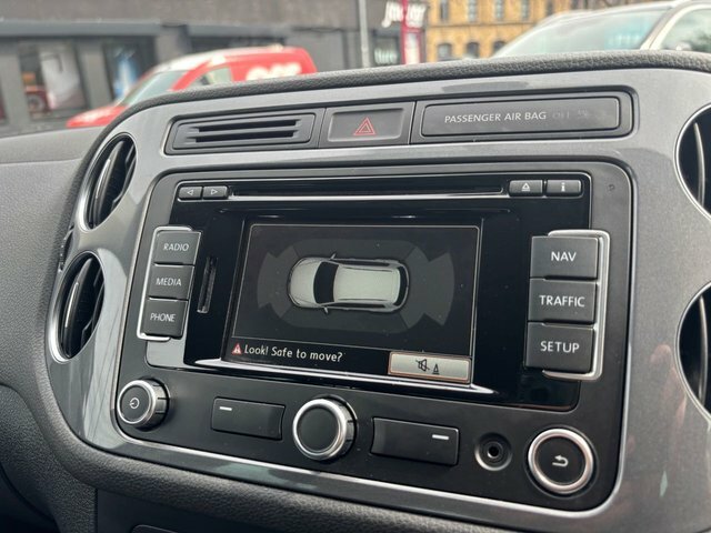 Volkswagen Tiguan 2.0 Tdi Bluemotion Tech R-line Silver #66