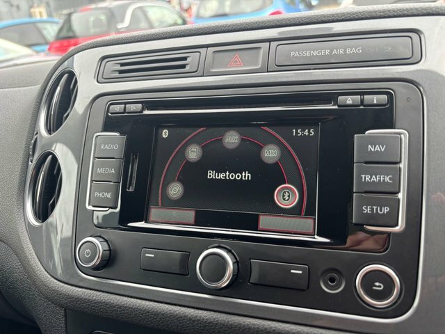 Volkswagen Tiguan 2.0 Tdi Bluemotion Tech R-line Silver #65