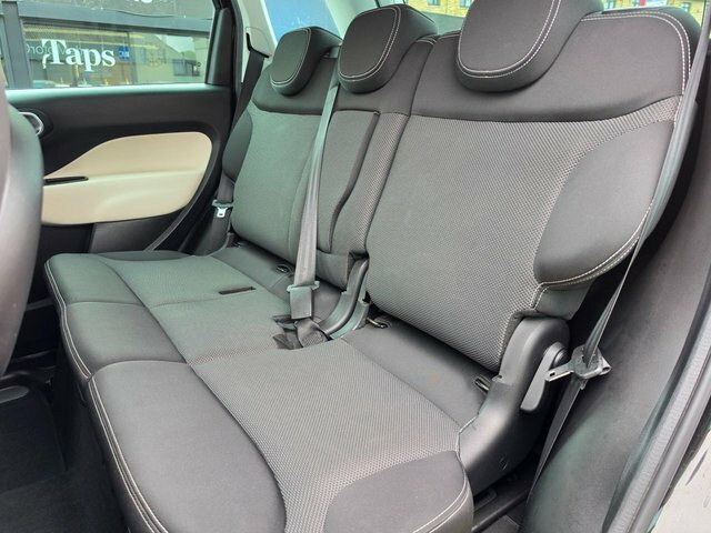 Fiat 500L 1.2 Multijet Pop Star Dualogic 95 Bhp Silver #31