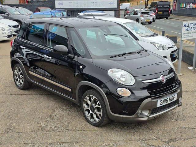Fiat 500L Mpv Black #2