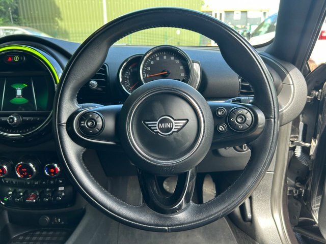 Mini Clubman 1.5 Cooper 134 Bhp Black #32
