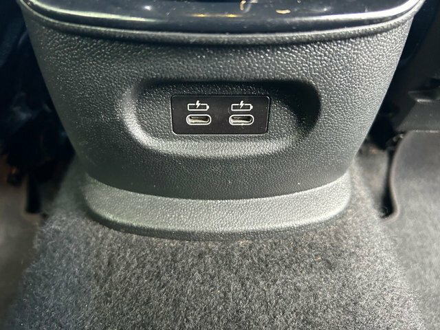Mini Clubman 1.5 Cooper 134 Bhp Black #24