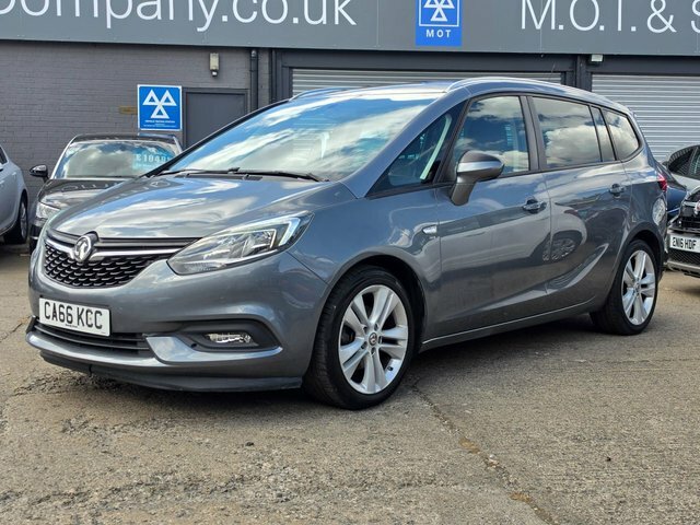 Vauxhall Zafira Tourer Design Red #7