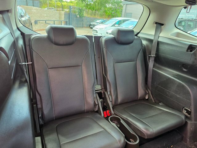 Vauxhall Zafira Tourer Design Red #29