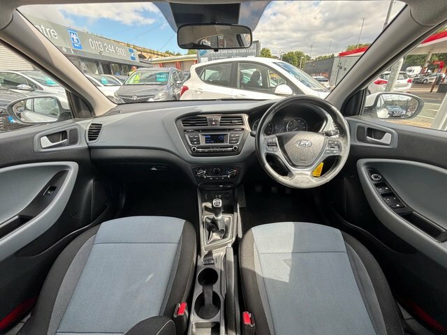 Hyundai I20 1.2 Premium Nav White #34
