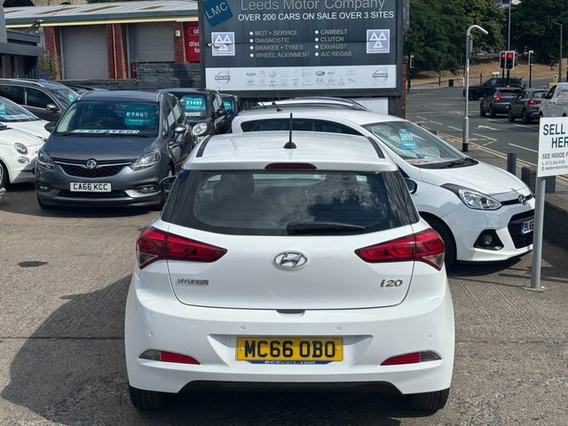 Hyundai I20 1.2 Premium Nav White #14