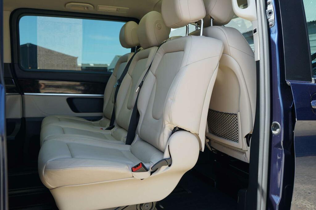 Mercedes-Benz V Class Mpv Grey #12