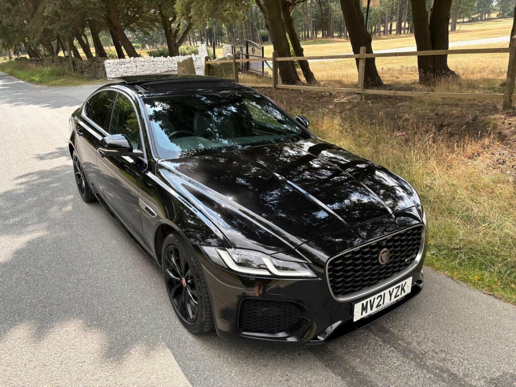 Jaguar XF 2.0 D200 R-dynamic Black White #9