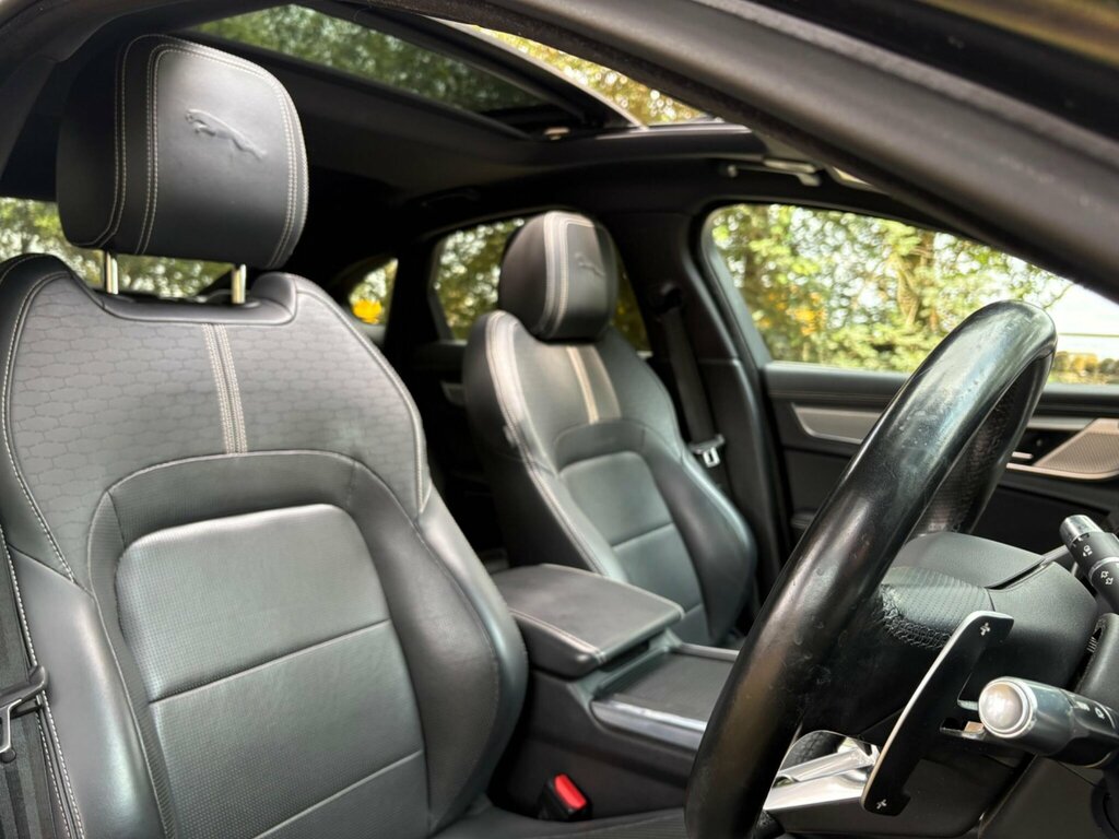 Jaguar XF 2.0 D200 R-dynamic Black White #26