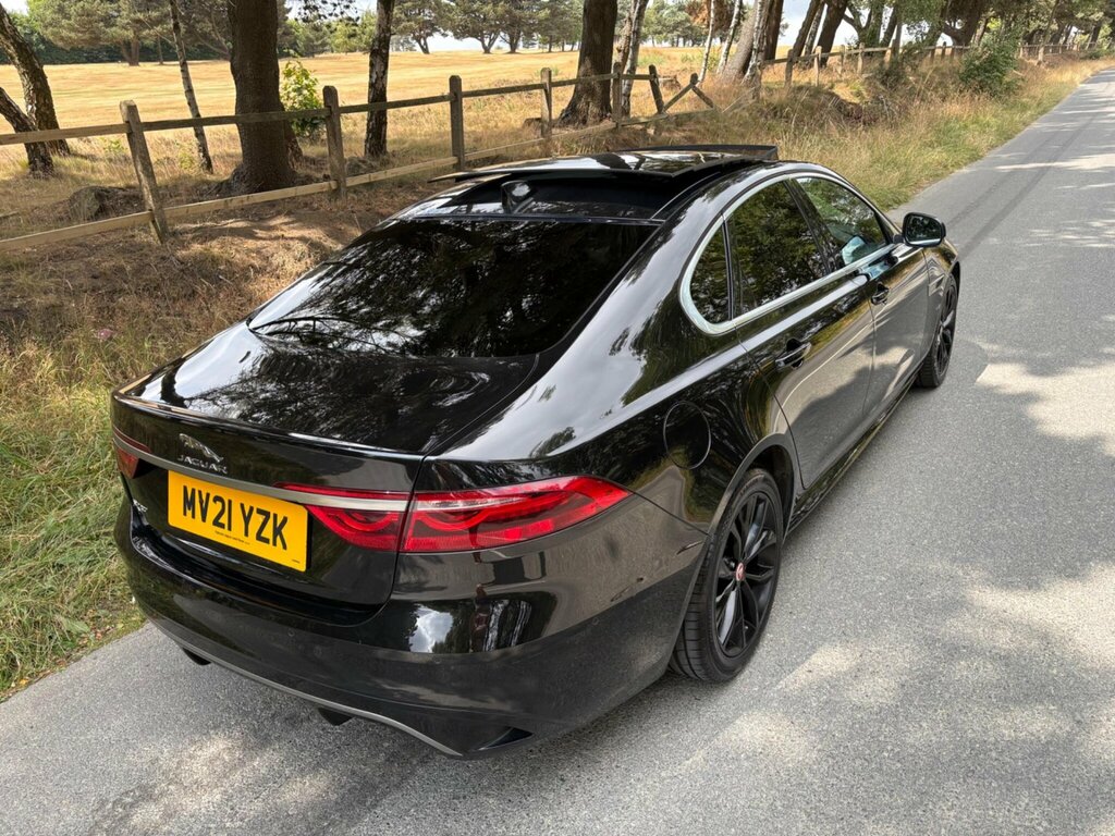 Jaguar XF 2.0 D200 R-dynamic Black White #10
